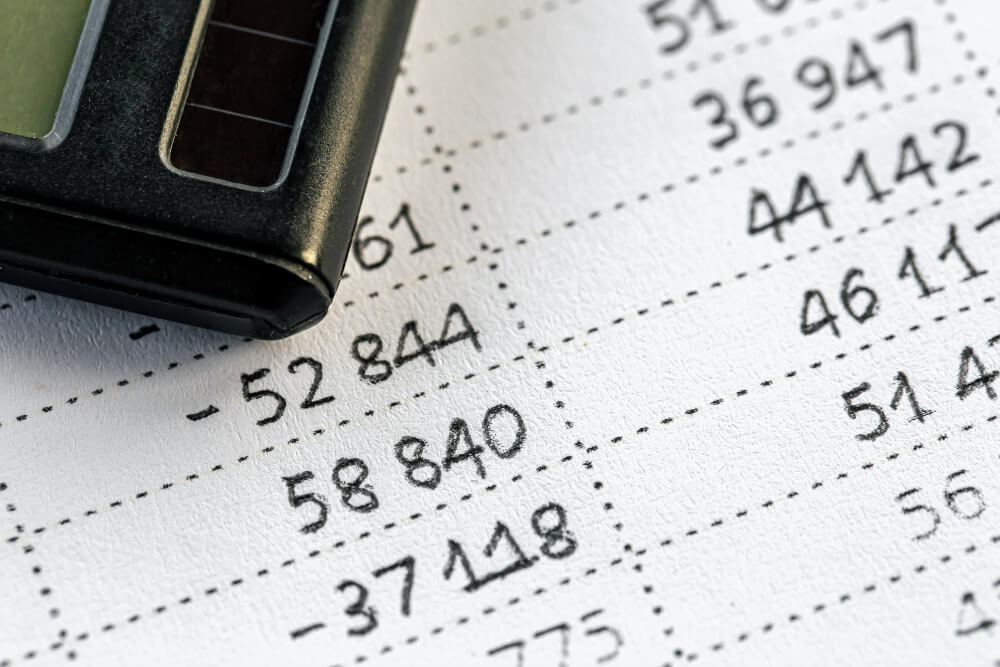 Fee and Spreads in Trading